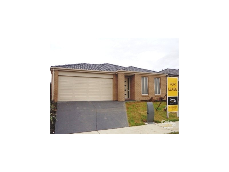 20 Black Gum Cres, Cranbourne West VIC 3977