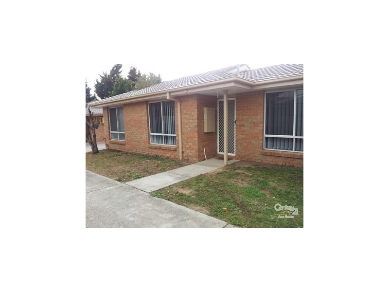 2/43 Ivan Crescent, Hampton Park VIC 3976