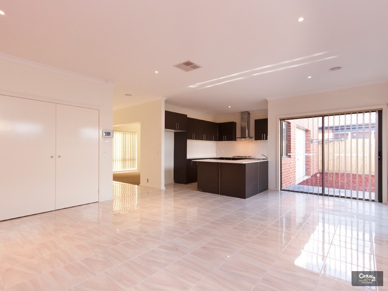 46 Halporter Terrace, Lynbrook VIC 3975