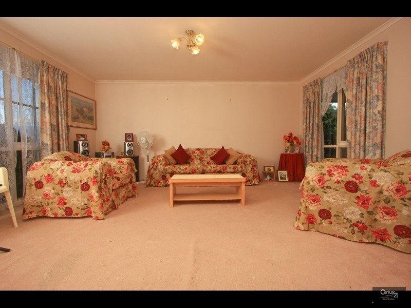 10 Darling Court, Hampton Park VIC 3976