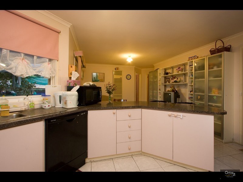10 Darling Court, Hampton Park VIC 3976