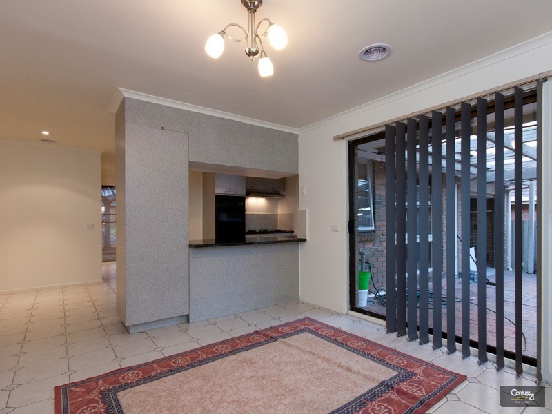 41 Leopold Crescent, Hampton Park VIC 3976