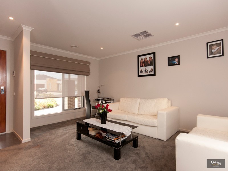 147 Aylmer Road, Lyndhurst VIC 3975