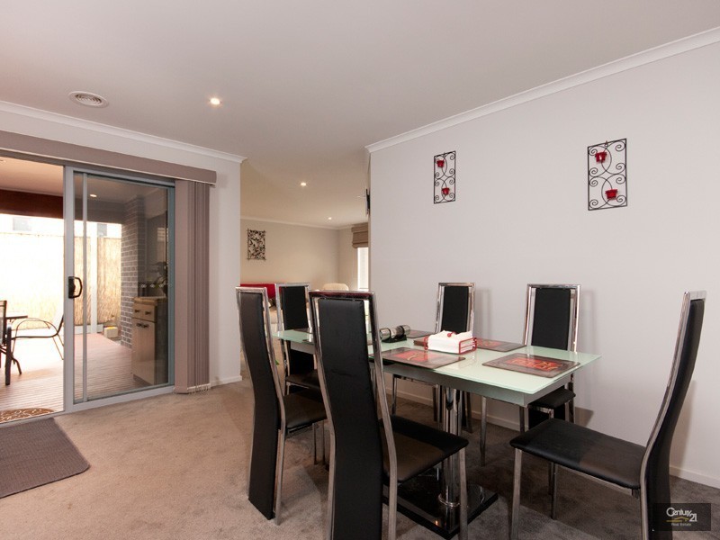 147 Aylmer Road, Lyndhurst VIC 3975