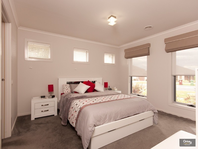 147 Aylmer Road, Lyndhurst VIC 3975