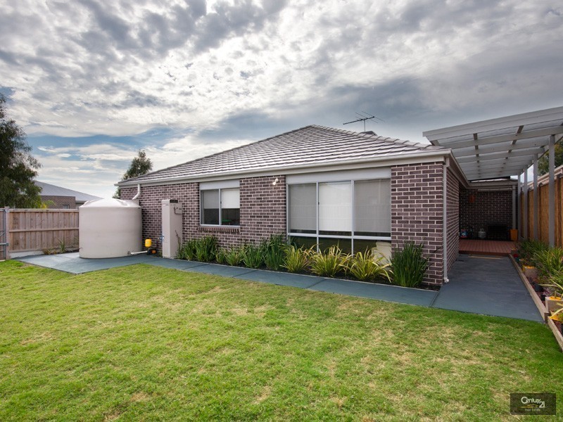 147 Aylmer Road, Lyndhurst VIC 3975