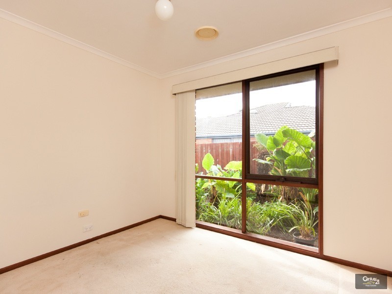 12 Dairyfarm Terrace, Hampton Park VIC 3976