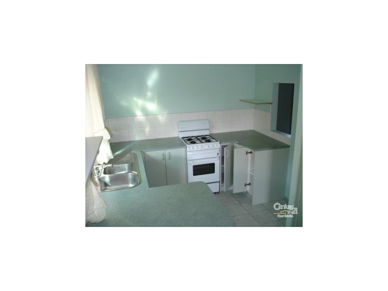 15 Manatoka Cres, Hampton Park VIC 3976