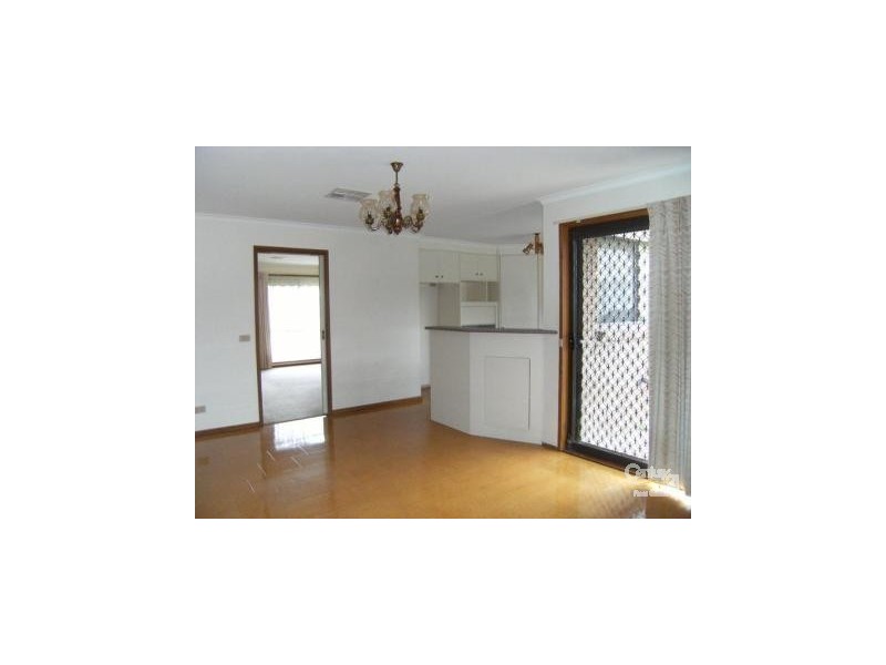 2 Glasgow Court, Endeavour Hills VIC 3802