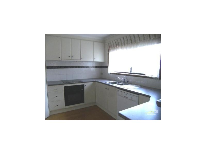 2 Glasgow Court, Endeavour Hills VIC 3802