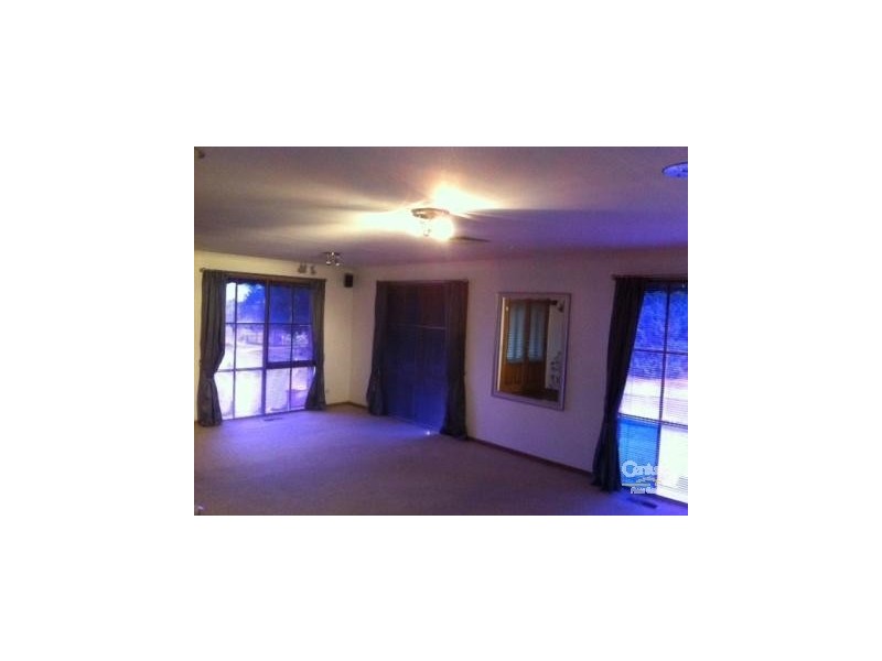 26 Kerrison Drive, Hampton Park VIC 3976