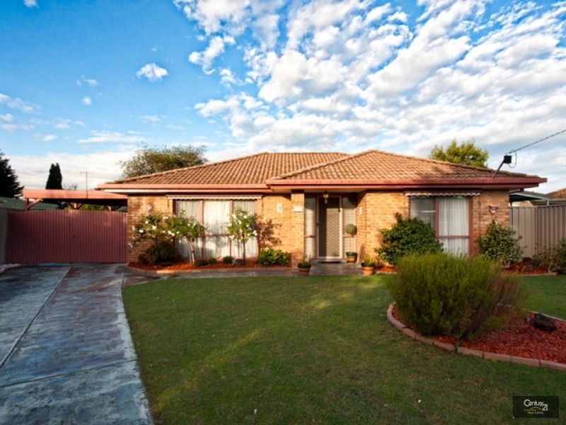 15 Jade Court, Hampton Park VIC 3976