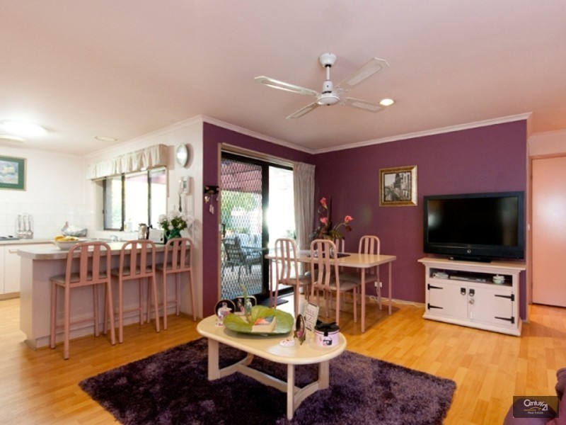 15 Jade Court, Hampton Park VIC 3976