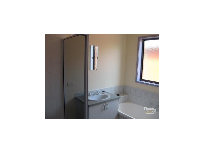 24 Horizon Blvd, Hampton Park VIC 3976