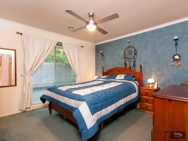 47 Astley Wynd, Lynbrook VIC 3975