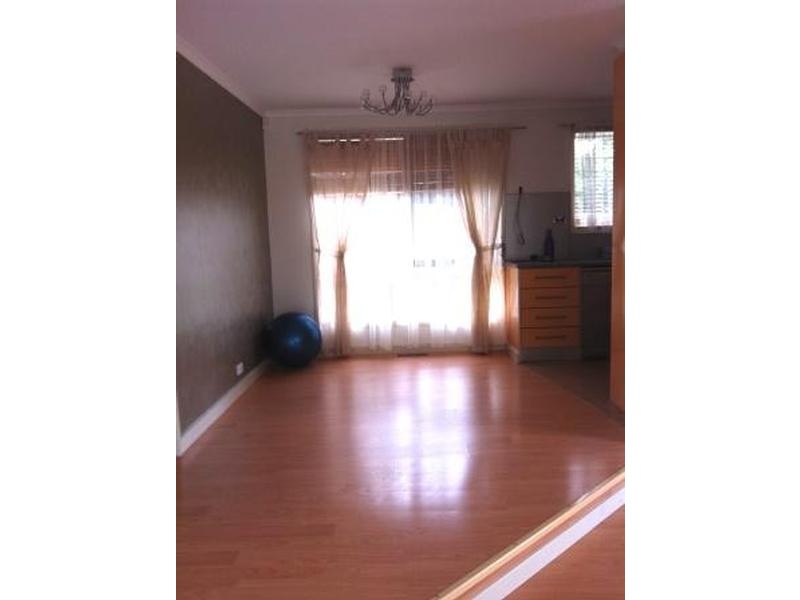 1/41 Warana Drive, Hampton Park VIC 3976