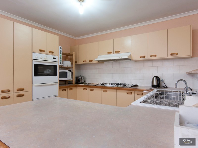 4 Nimbus Court, Hampton Park VIC 3976