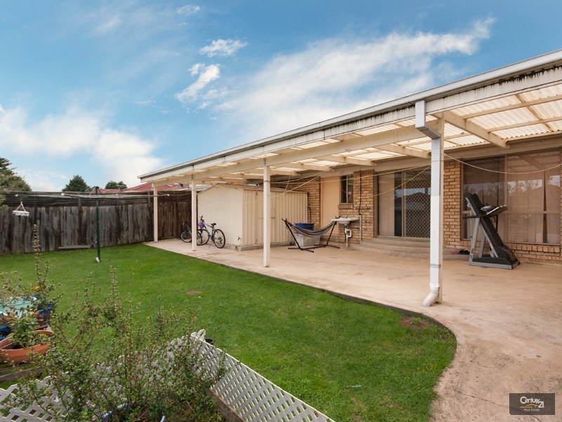 4 Nimbus Court, Hampton Park VIC 3976