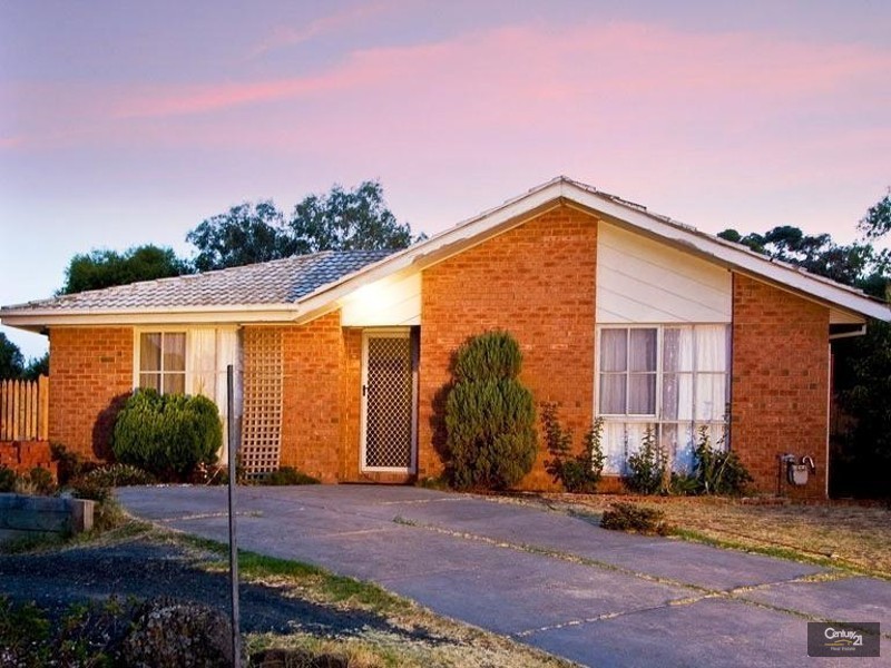 10 Darling Court, Hampton Park VIC 3976