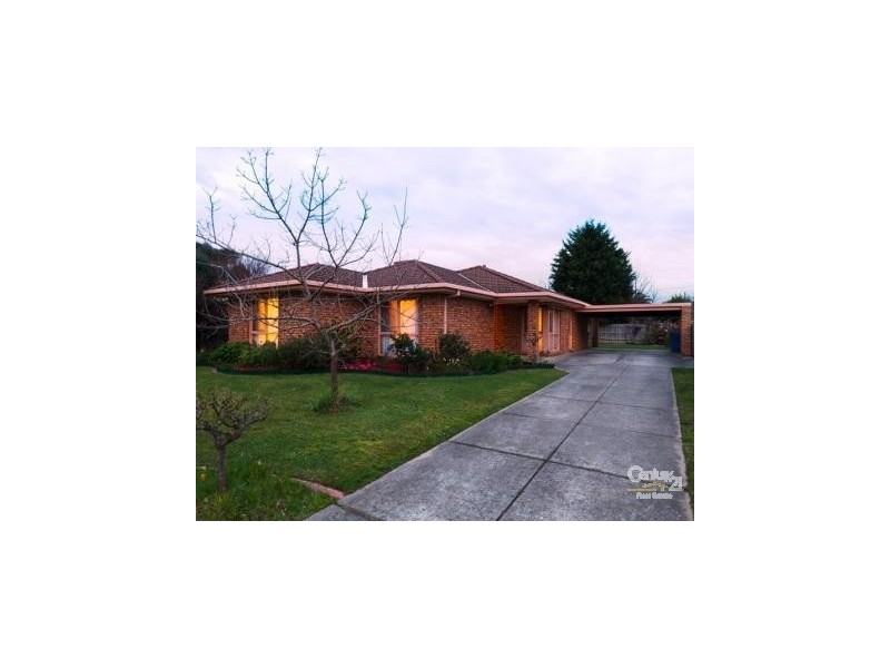 6 Haughton Court, Hampton Park VIC 3976