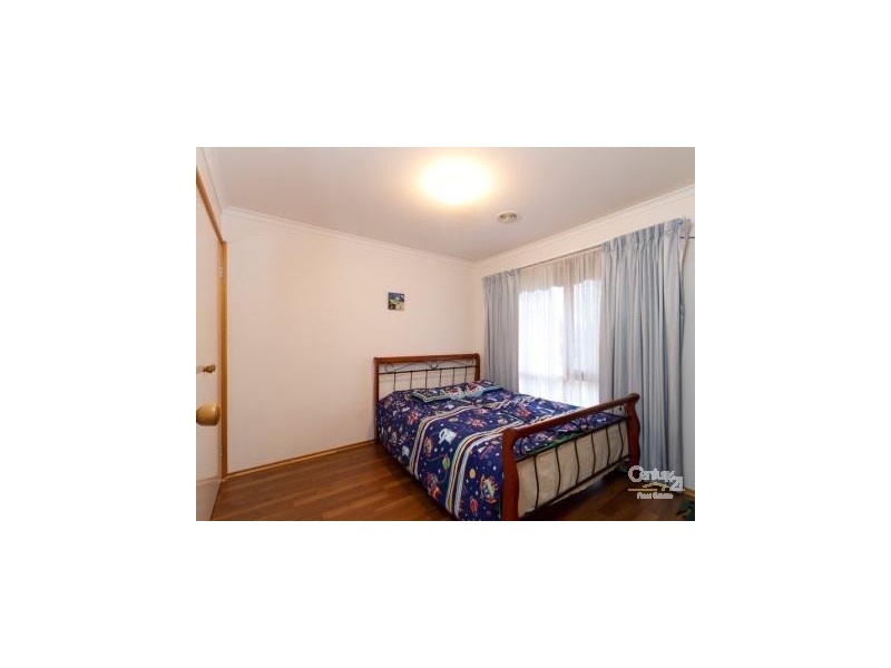 6 Haughton Court, Hampton Park VIC 3976
