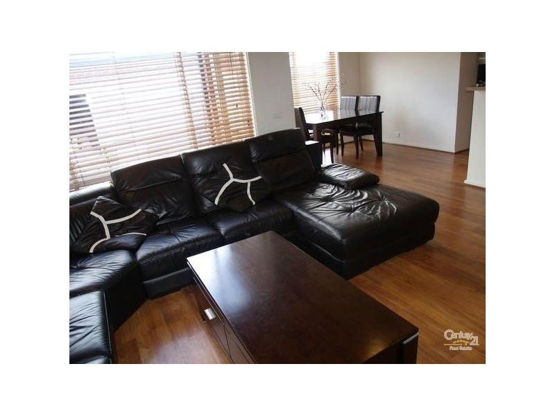 49 Kirren Close, Cranbourne VIC 3977