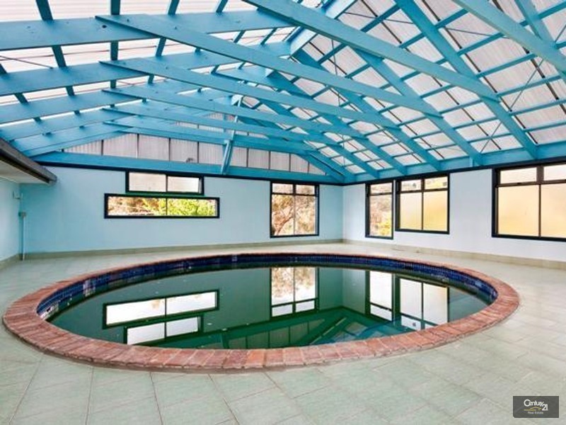 123 Holm Park Road, Beaconsfield VIC 3807