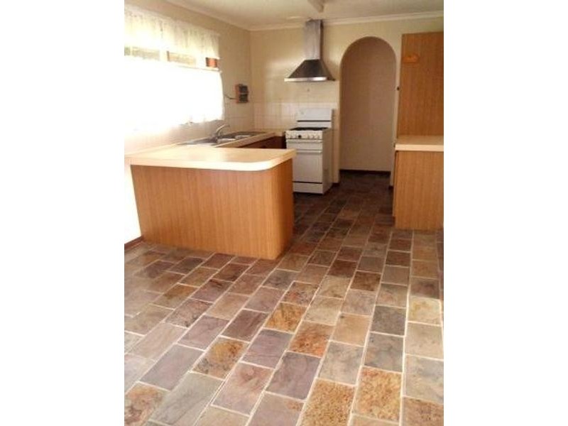 18 Cheryl Court, Hampton Park VIC 3976