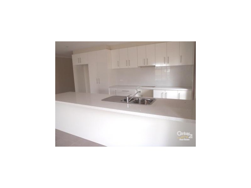 60 Viridian Ave, Officer VIC 3809