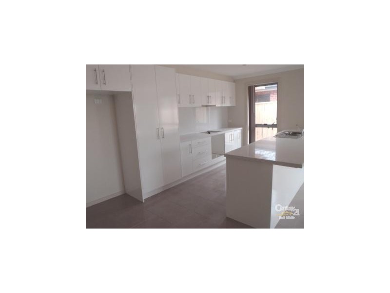 60 Viridian Ave, Officer VIC 3809