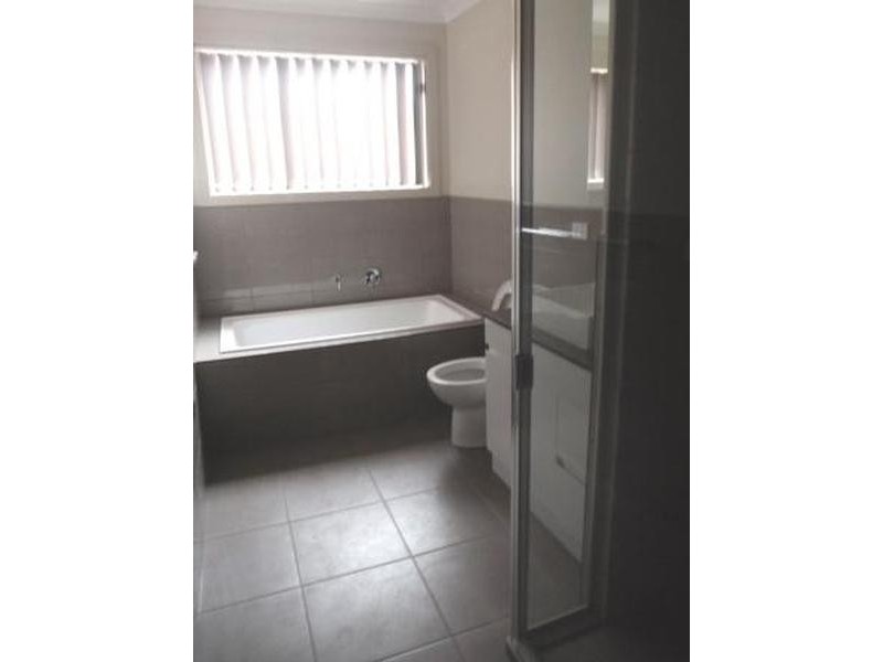 60 Viridian Ave, Officer VIC 3809