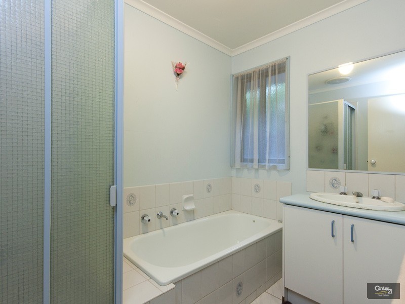 65 Horizon Blvd, Hampton Park VIC 3976