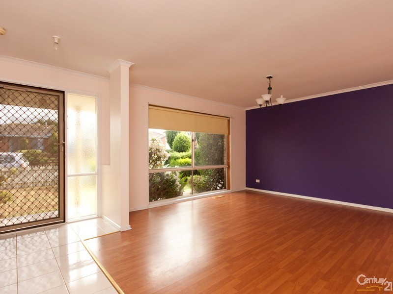 6  Pinnacle Way, Hampton Park VIC 3976