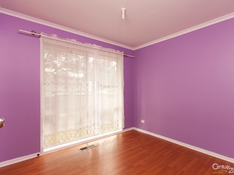 6  Pinnacle Way, Hampton Park VIC 3976