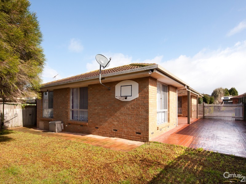 6  Pinnacle Way, Hampton Park VIC 3976