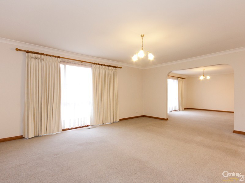 23 Springfield Drive, Narre Warren VIC 3805