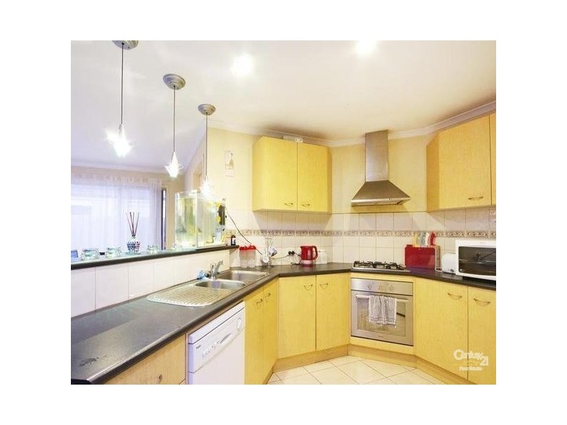 46 Silver Creek Drive, Lynbrook VIC 3975