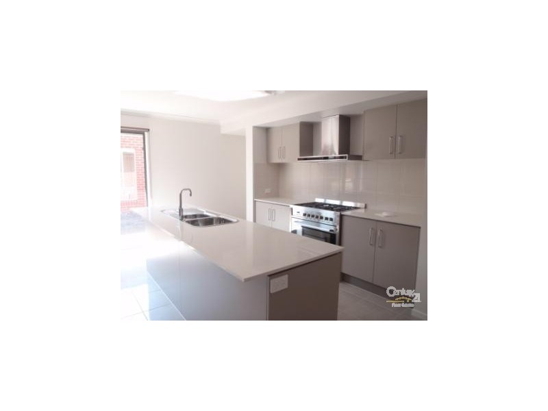 31 Verdant Ave, Officer VIC 3809