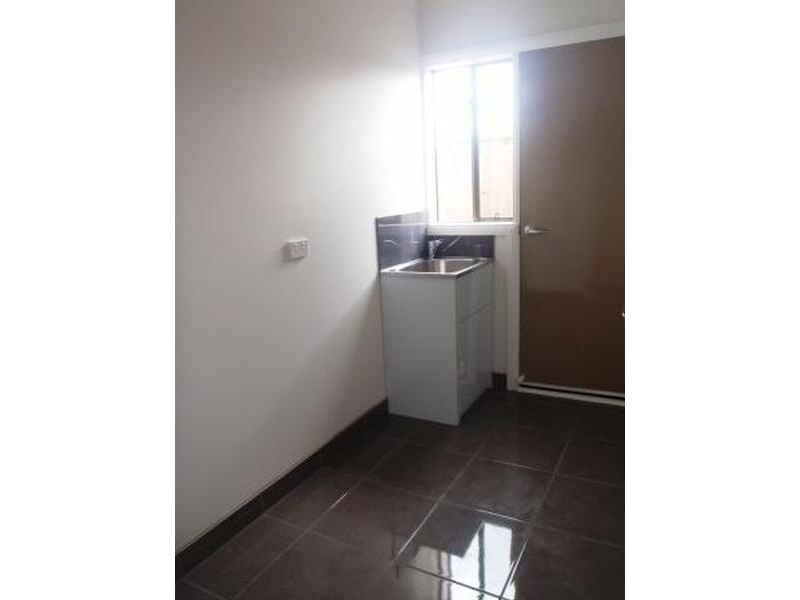 17 Blackledge Drive, Cranbourne East VIC 3977