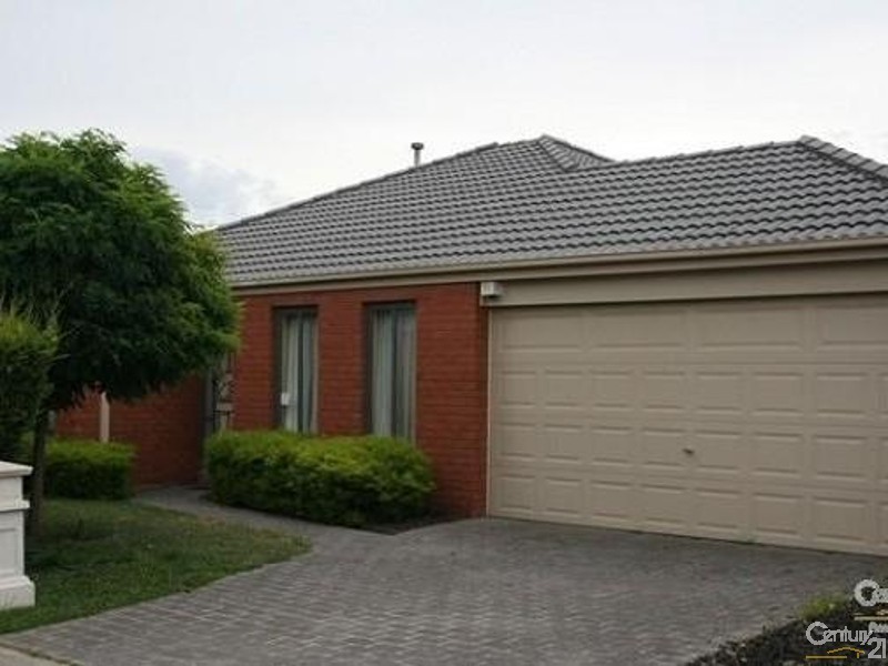 46 Silver Creek Drive, Lynbrook VIC 3975