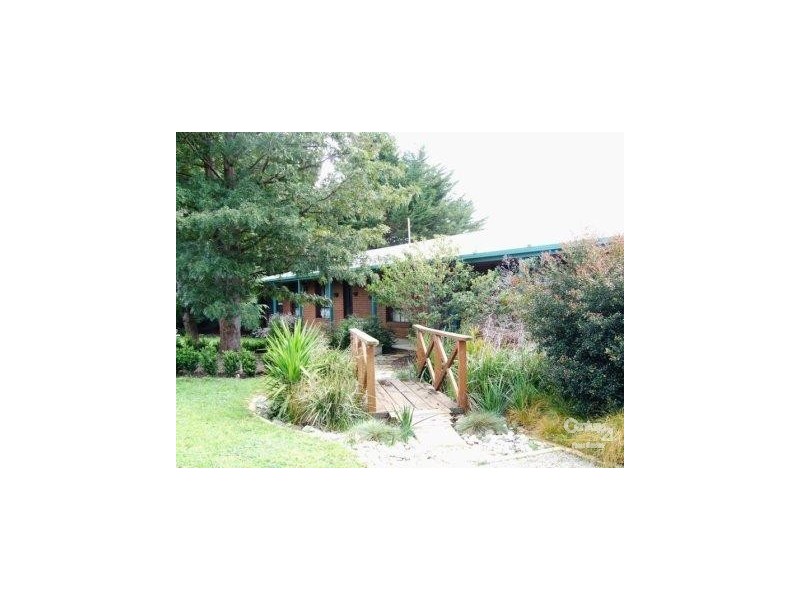 305 Belgrave Hallam, Narre Warren North VIC 3804