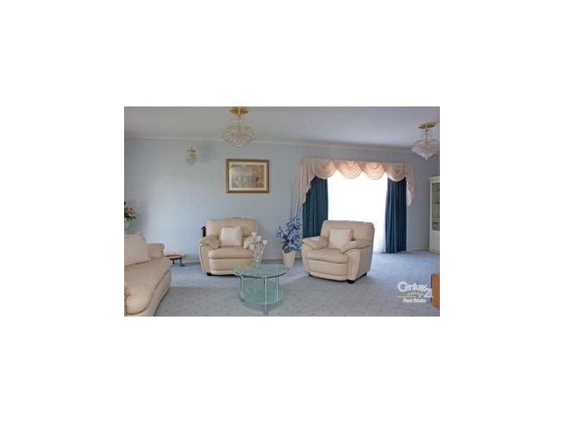 42 Eleanore Cres, Hallam VIC 3803