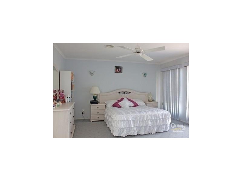 42 Eleanore Cres, Hallam VIC 3803