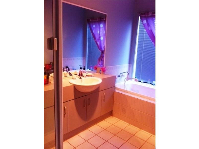 13 Springvalley Way, Narre Warren South VIC 3805