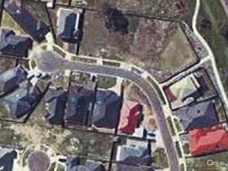 24 Aisbett Close, Lynbrook VIC 3975