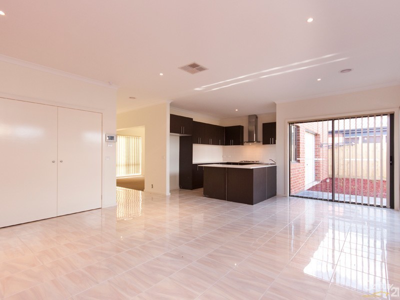 46 Halporter Terrace, Lynbrook VIC 3975