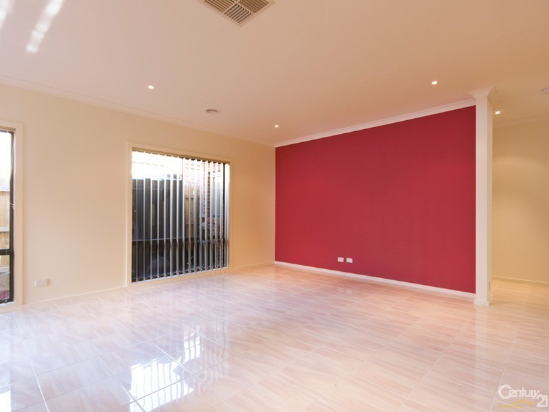 46 Halporter Terrace, Lynbrook VIC 3975