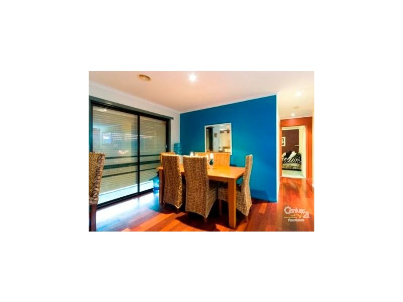 7 Meredith Cres, Hampton Park VIC 3976