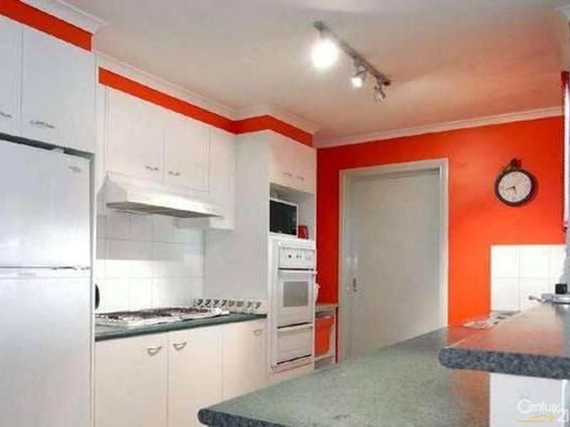 16 Branton Drive, Hampton Park VIC 3976