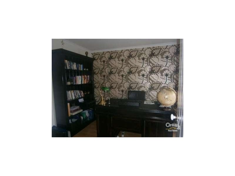 18 Fredrick Rise, Narre Warren South VIC 3805